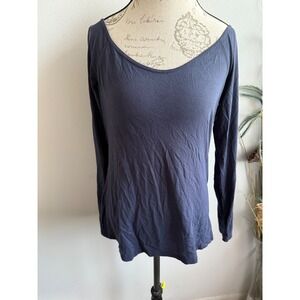 Lululemon Long Sleeve Scoop Neck Top blue Athletic Casual Women size 8